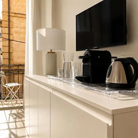 Apartment Mercantile