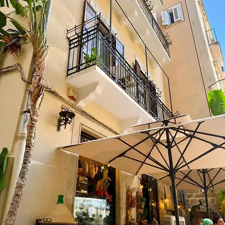 Mercantile Apartment Bari