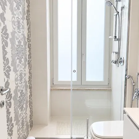 Apartment Mercantile 84 *